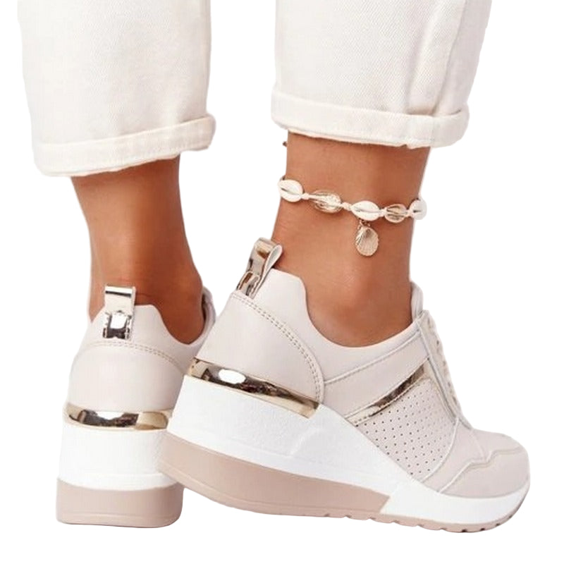 Adjustable-Strap Closed-Toe Walking Shoes