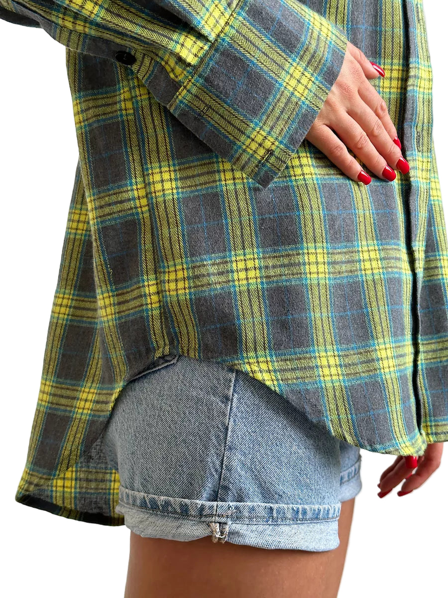 Plaid Flannel Button-Down Shirt with Chest Pocket