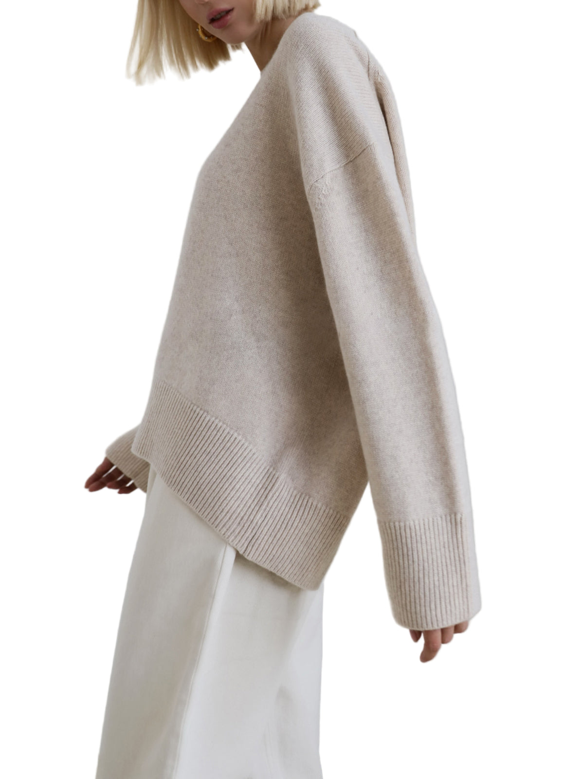 Oversized Knit Pullover Sweater with Classic Neckline