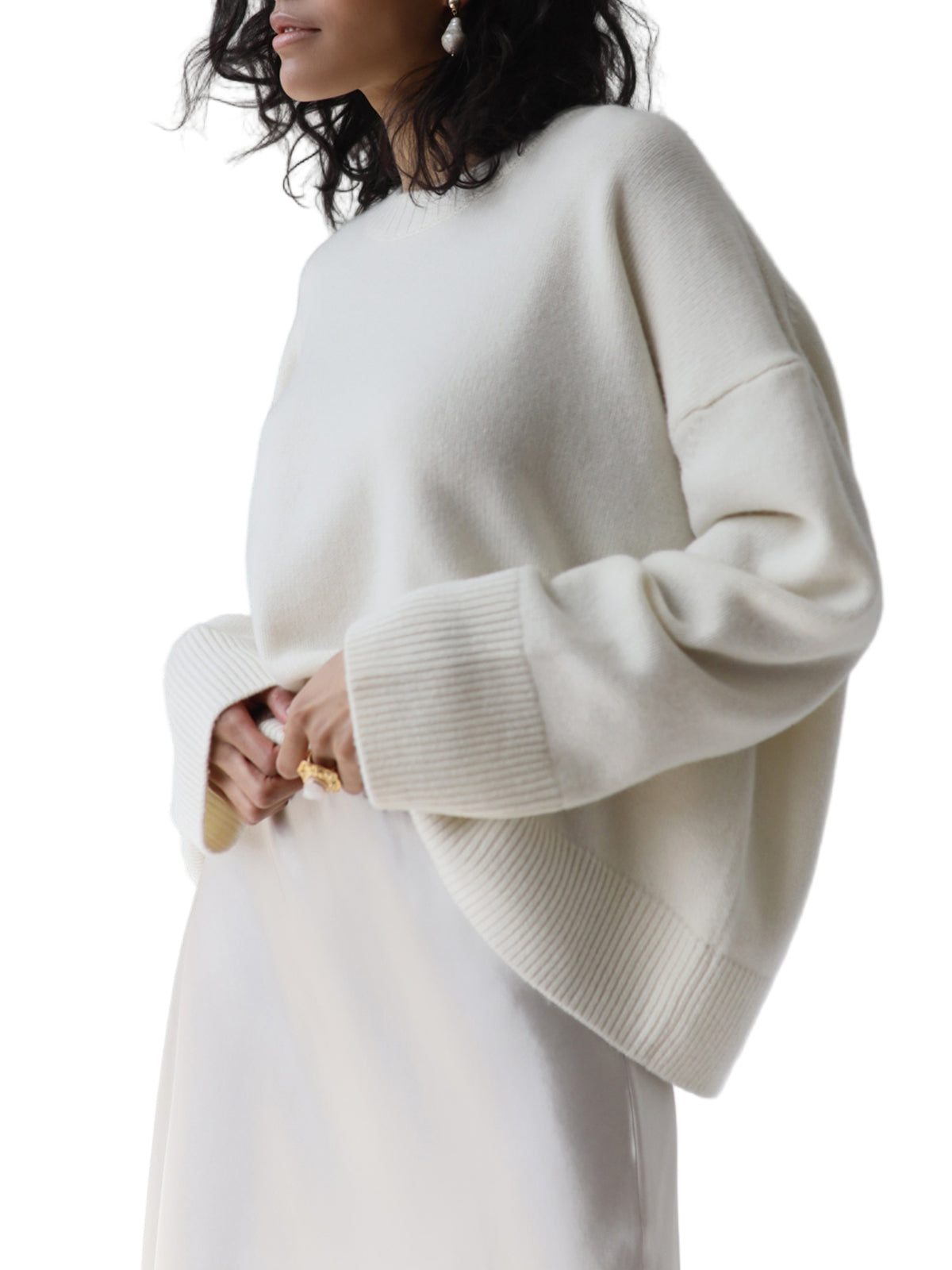 Oversized Knit Pullover Sweater with Classic Neckline