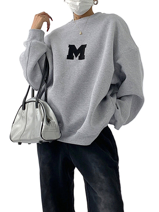 Oversized Crewneck Sweatshirt with Minimalist Graphic