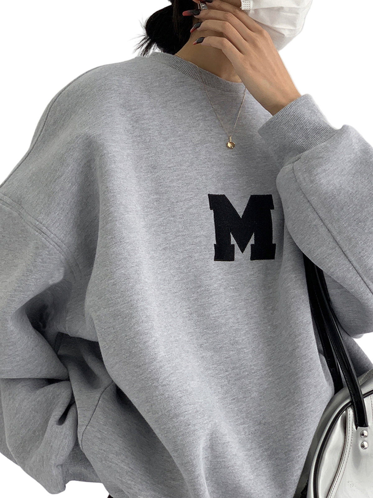 Oversized Crewneck Sweatshirt with Minimalist Graphic