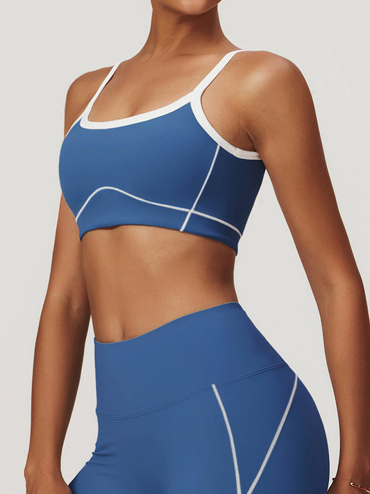 Sports Bra with Seamless Edges | Athletic Style