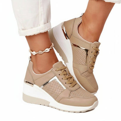 Adjustable-Strap Closed-Toe Walking Shoes