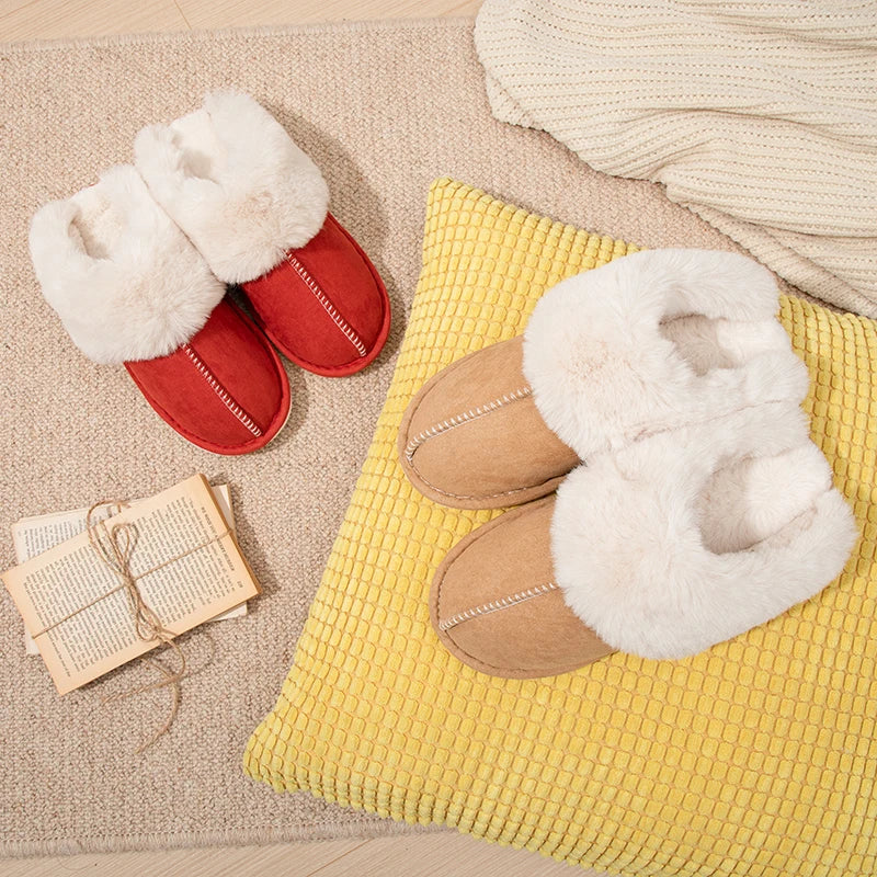 Slip-On Slippers with Faux Fur Lining and Closed Toe Design