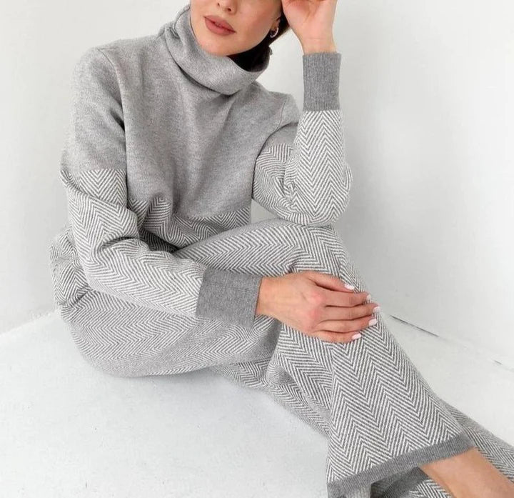 Knitted Loungewear Set with High-Neck Top and Elastic-Waist Trousers