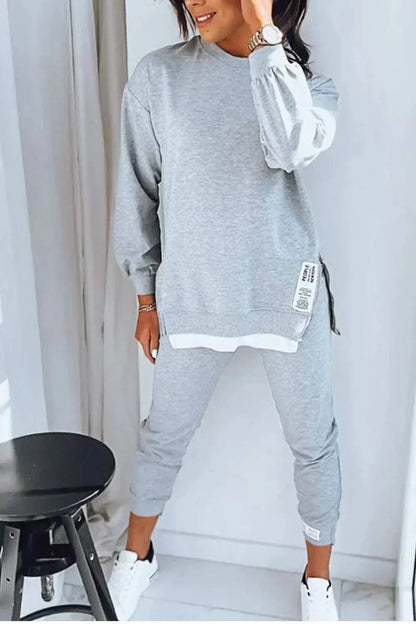 Relaxed Two-Piece Tracksuit with Long Sleeves and Ribbed Hem